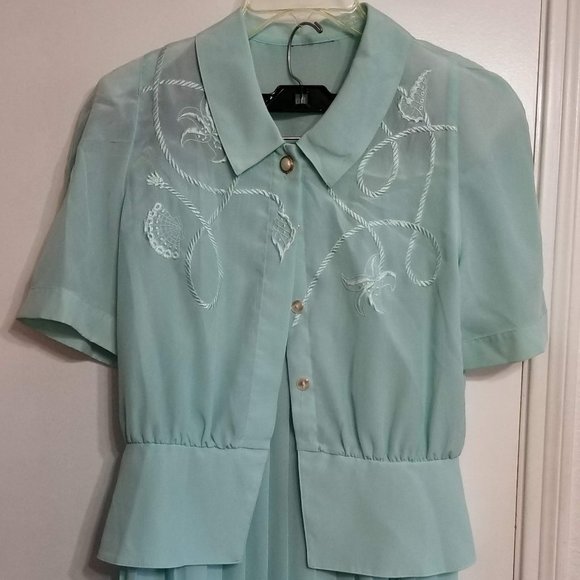 Light Blue Easter two piece skirt suit. - Picture 1 of 1